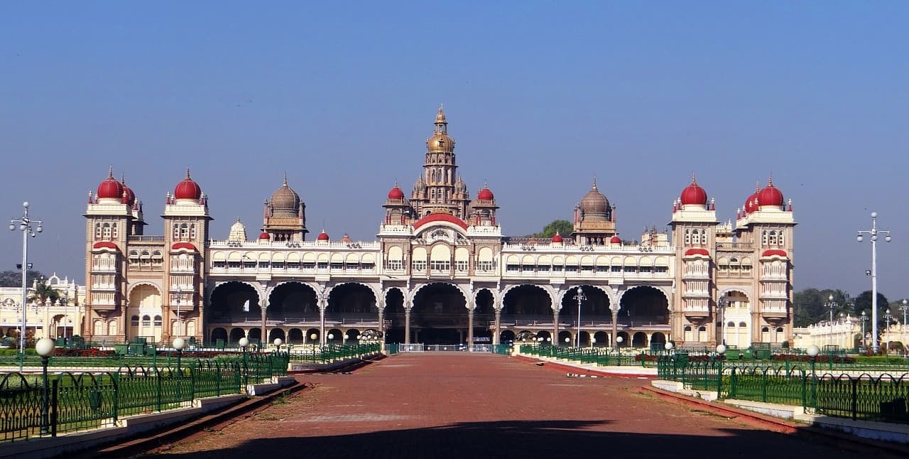 Karnataka Palace